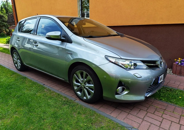 Toyota Auris cena 53700 przebieg: 131834, rok produkcji 2013 z Węgorzewo małe 667